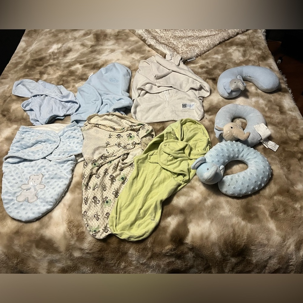 Swaddler bundle and baby shoes